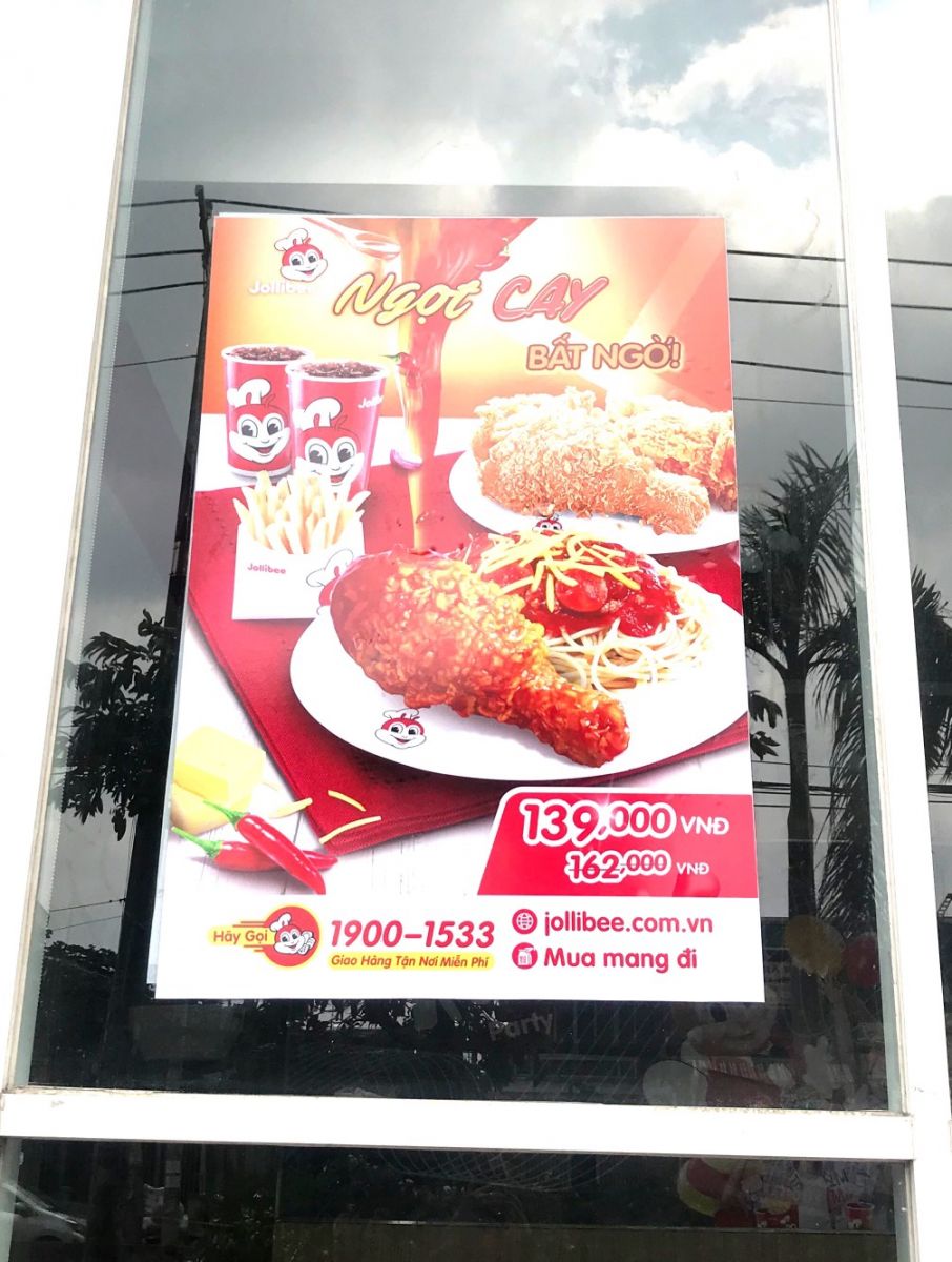 xưởng-in-poster-standee-đẹp-giá-rẻ-quận-7