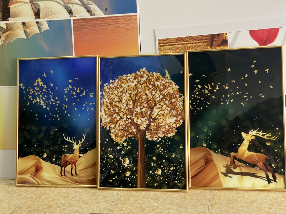 xưởng-in-tranh-canvas-giá-rẻ-quận-12